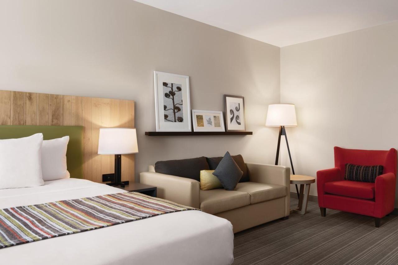 Country Inn & Suites By Radisson, Belleville, On ภายนอก รูปภาพ